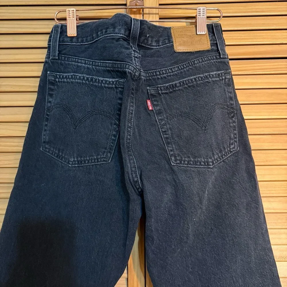 Levi’s Black Wedgie Straight Jeans size 26 - Picture 5 of 5